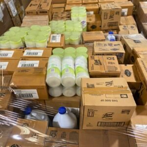Wholesale laundry detergent pallet with bulk cleaning products