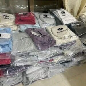 Wholesale Lululemon clothing pallet with 400 pieces